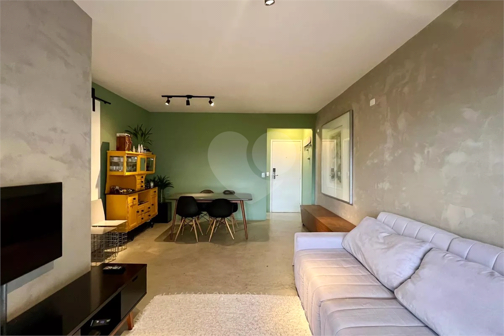 Apartamento Vila Madalena 3 quartos, sendo 1 suite e 2 vagas de garagem 