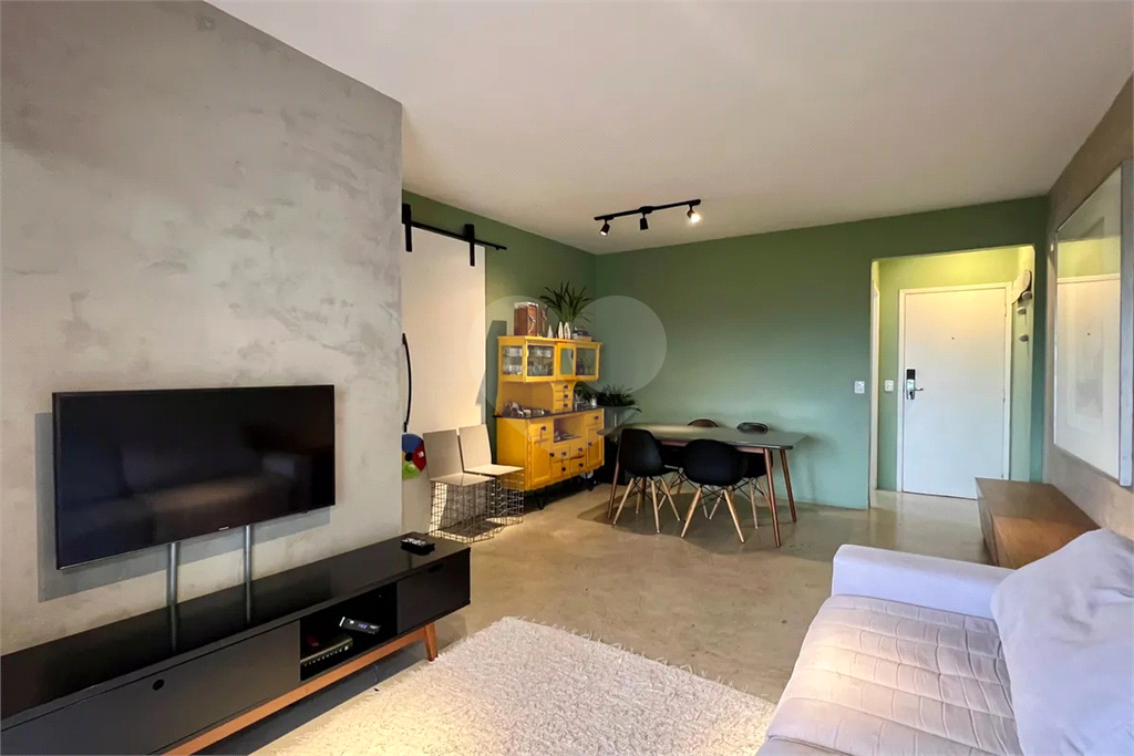 Apartamento Vila Madalena 3 quartos, sendo 1 suite e 2 vagas de garagem 