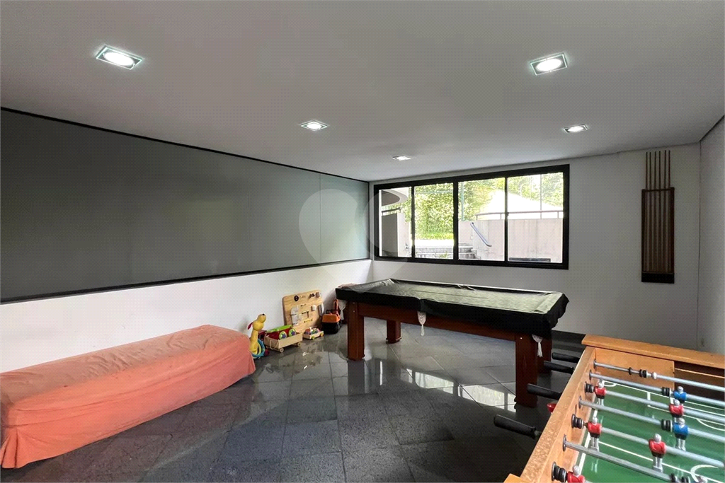 Apartamento Vila Madalena 3 quartos, sendo 1 suite e 2 vagas de garagem 