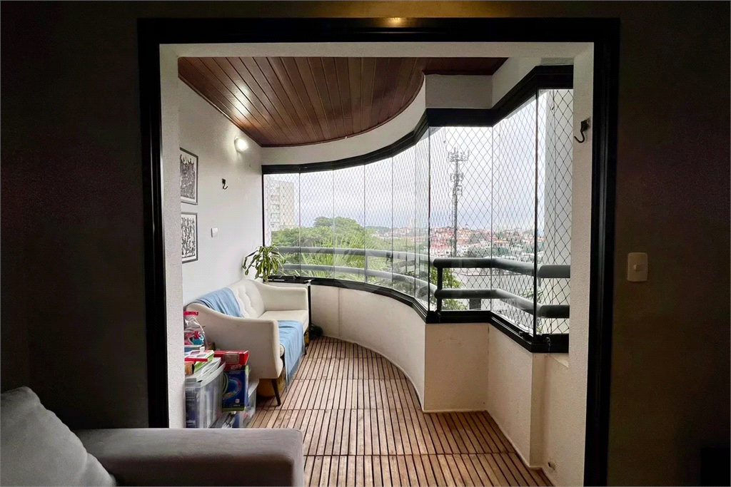 Apartamento Vila Madalena 3 quartos, sendo 1 suite e 2 vagas de garagem 