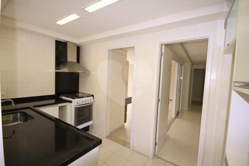APARTAMENTO em VILA LEOPOLDINA