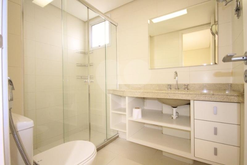 APARTAMENTO em VILA LEOPOLDINA
