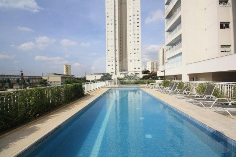 APARTAMENTO em VILA LEOPOLDINA