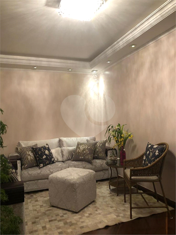 Apartamento Reformado e Semi-Mobiliado - Pronto para Morar!