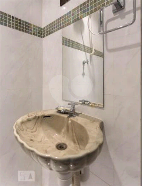 Apartamento Reformado e Semi-Mobiliado - Pronto para Morar!