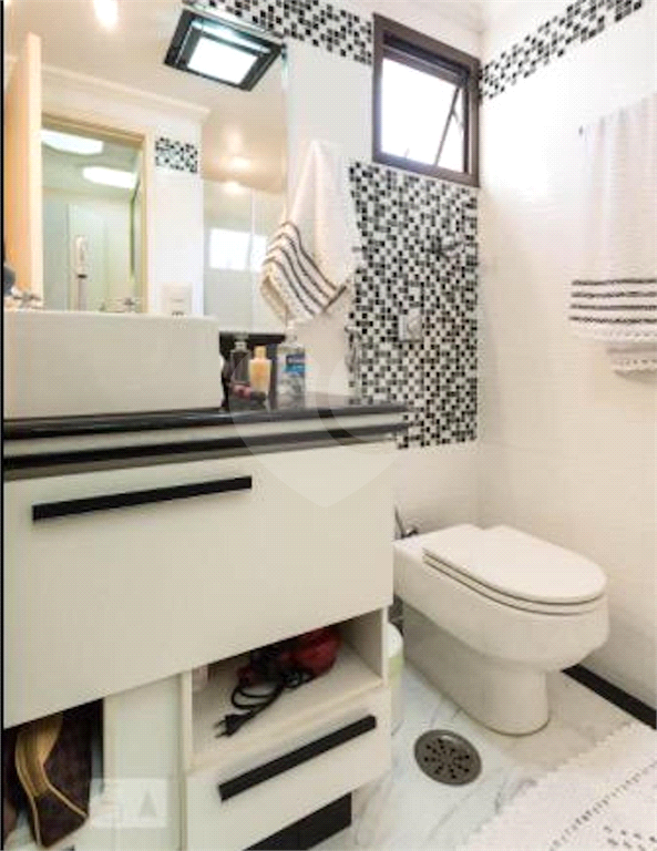 Apartamento Reformado e Semi-Mobiliado - Pronto para Morar!