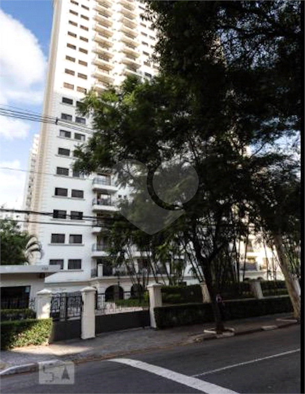 Apartamento Reformado e Semi-Mobiliado - Pronto para Morar!