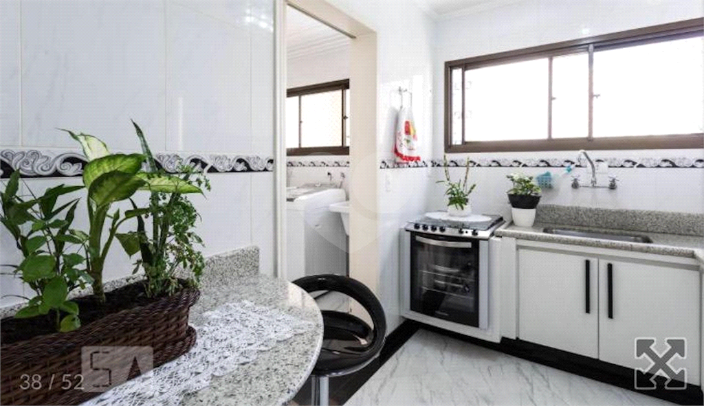 Apartamento Reformado e Semi-Mobiliado - Pronto para Morar!
