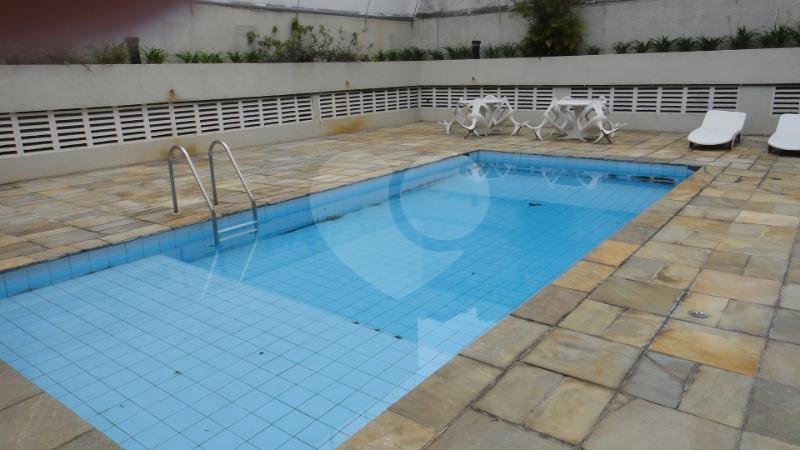 APARTAMENTO em VILA CLEMENTINO