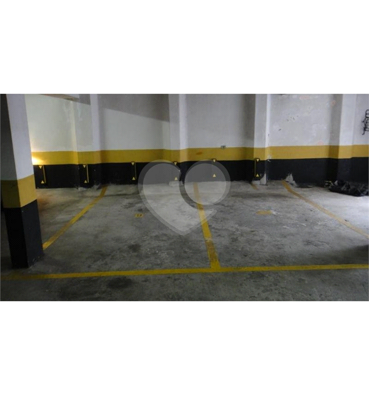 APARTAMENTO em VILA CLEMENTINO
