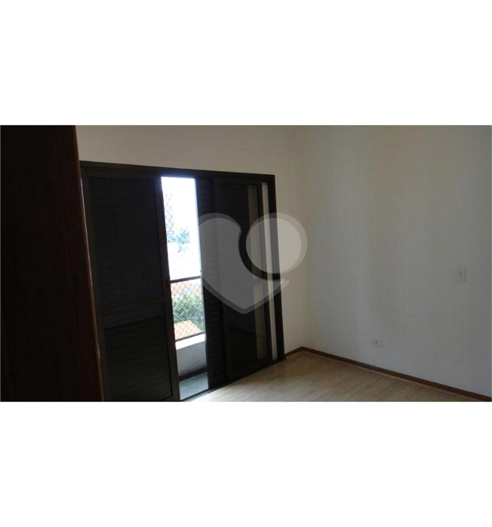 APARTAMENTO em VILA CLEMENTINO