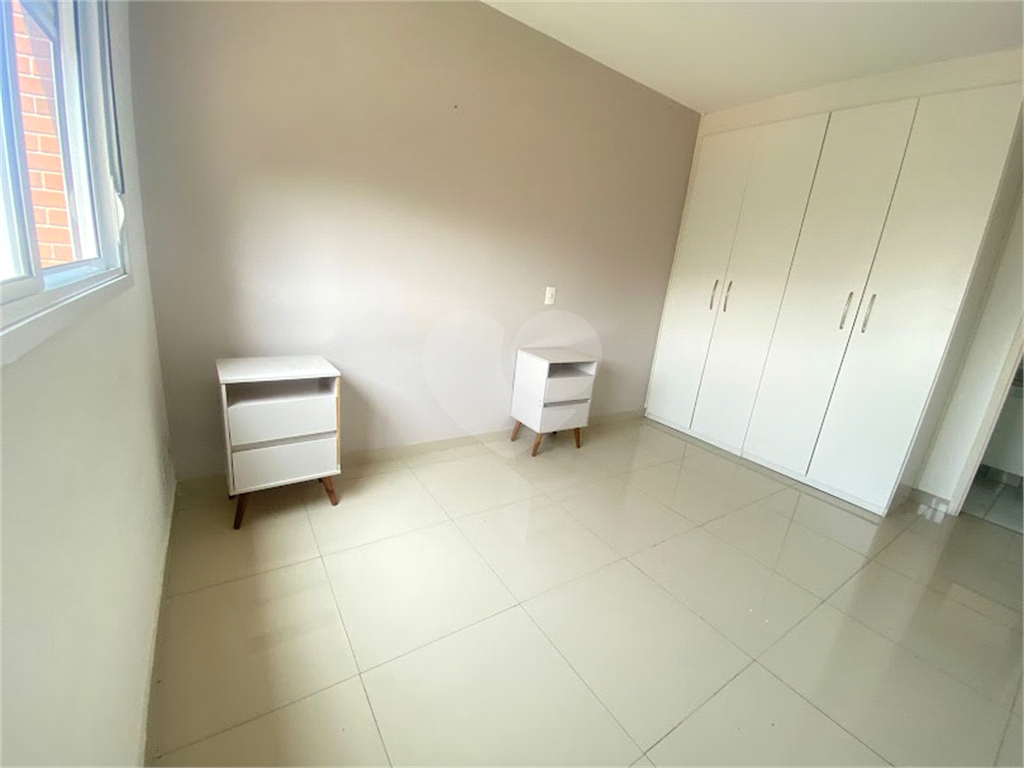 APARTAMENTO em VILA MADALENA