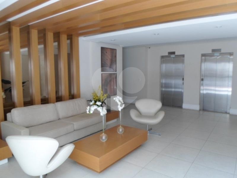 APARTAMENTO em VILA MADALENA