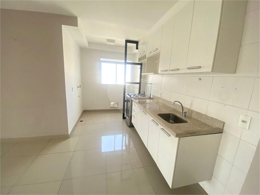 APARTAMENTO em VILA MADALENA