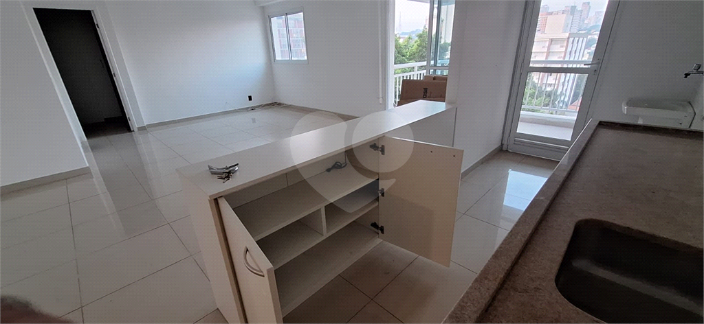APARTAMENTO em VILA MADALENA
