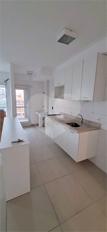 APARTAMENTO em VILA MADALENA