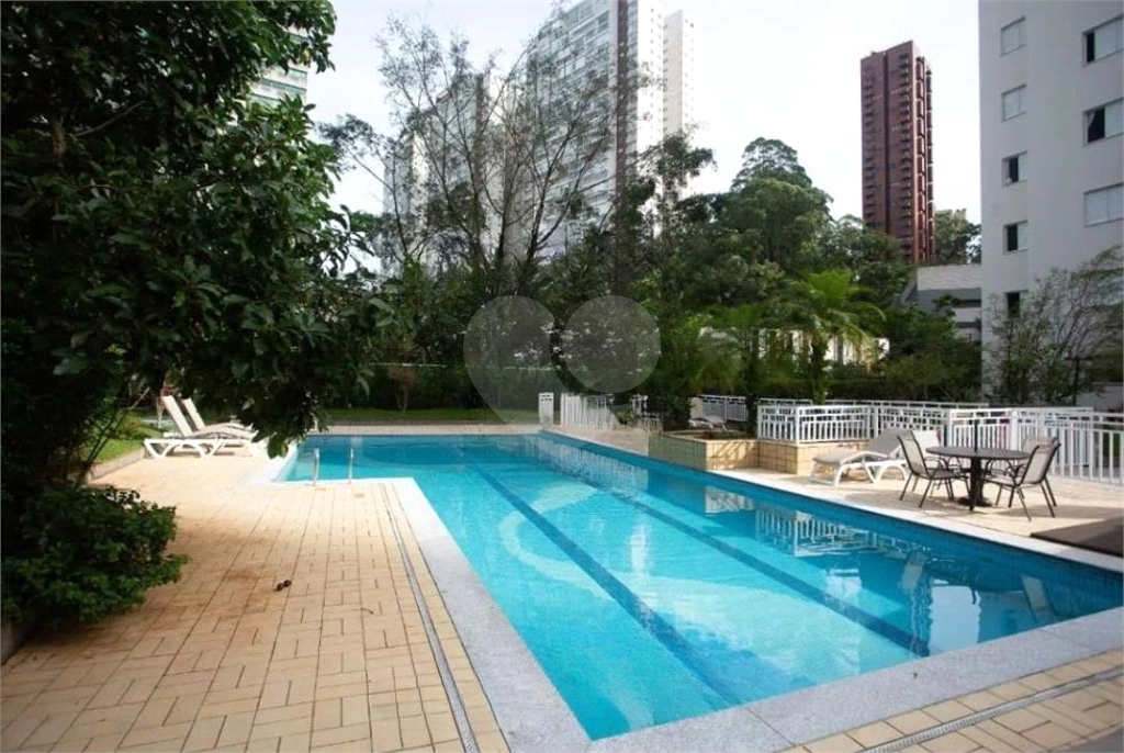 APARTAMENTO em JARDIM SUL