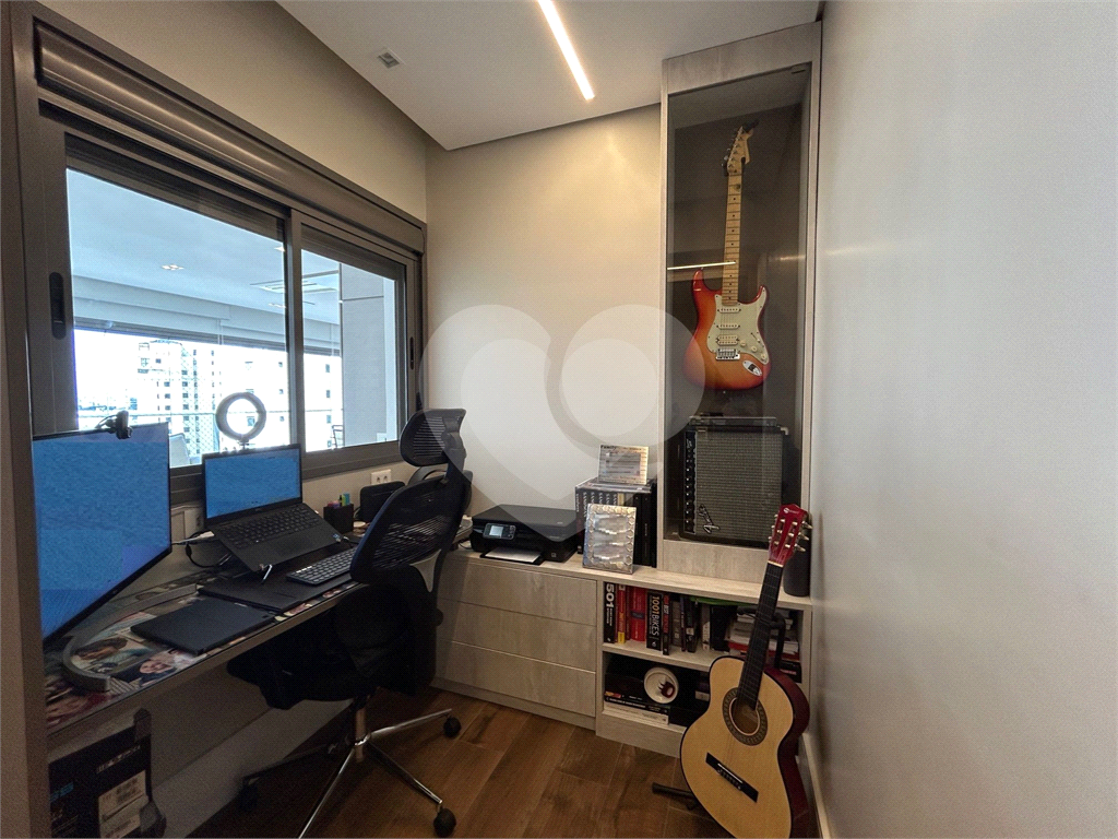 APARTAMENTO em VILA LEOPOLDINA