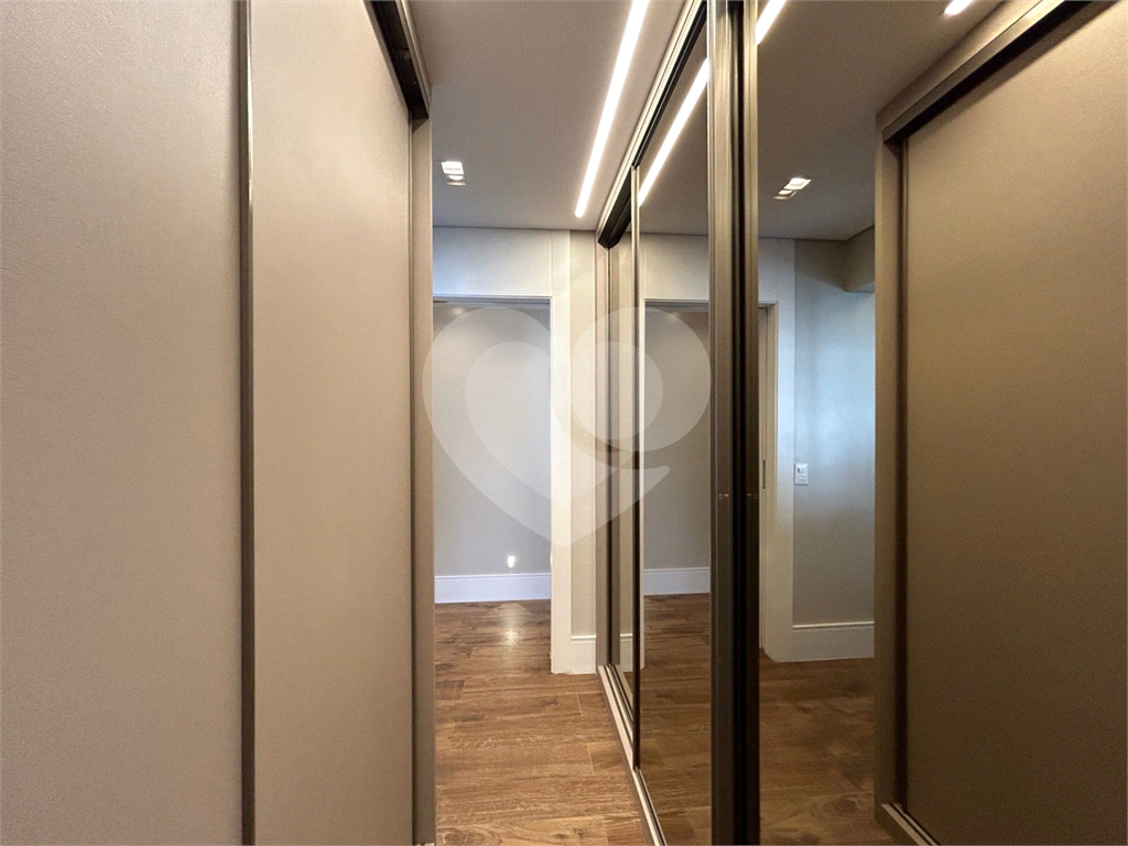 APARTAMENTO em VILA LEOPOLDINA