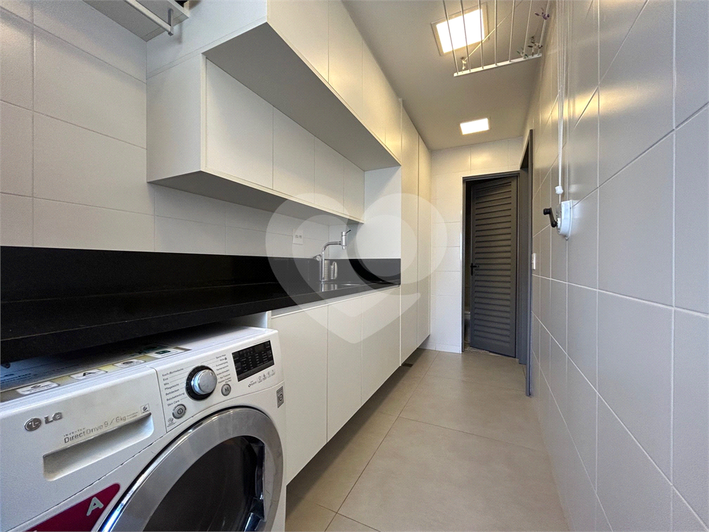 APARTAMENTO em VILA LEOPOLDINA
