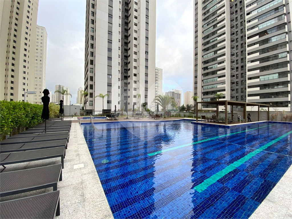 APARTAMENTO em VILA LEOPOLDINA