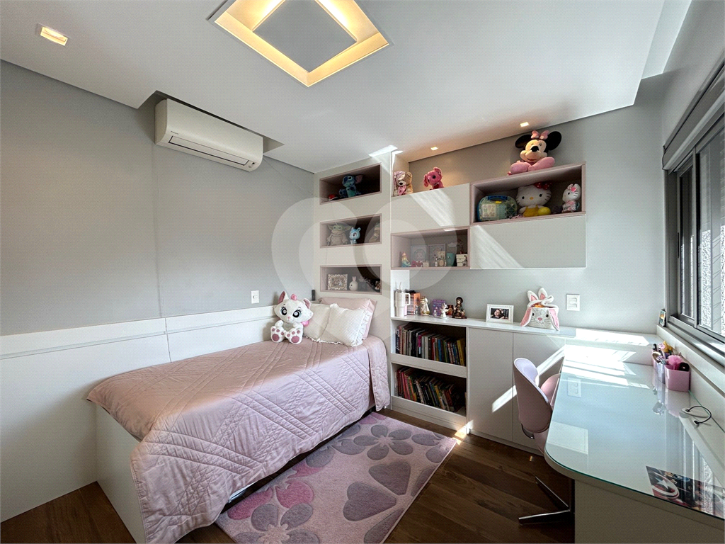APARTAMENTO em VILA LEOPOLDINA