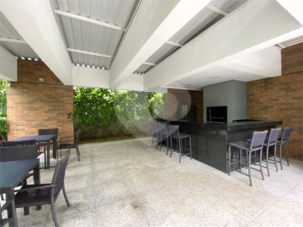 APARTAMENTO em VILA LEOPOLDINA