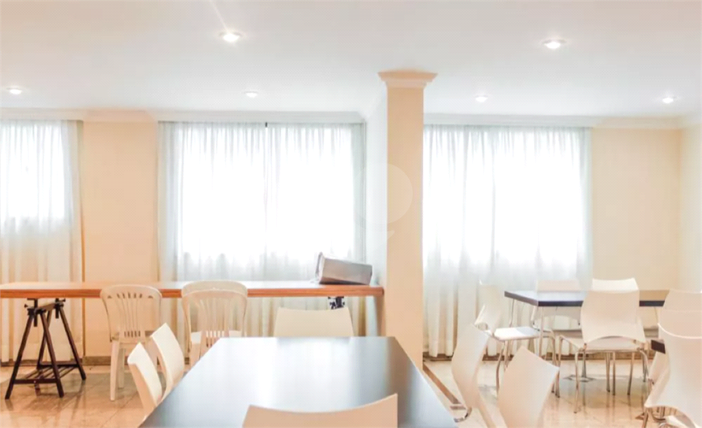 APARTAMENTO em PARAÍSO