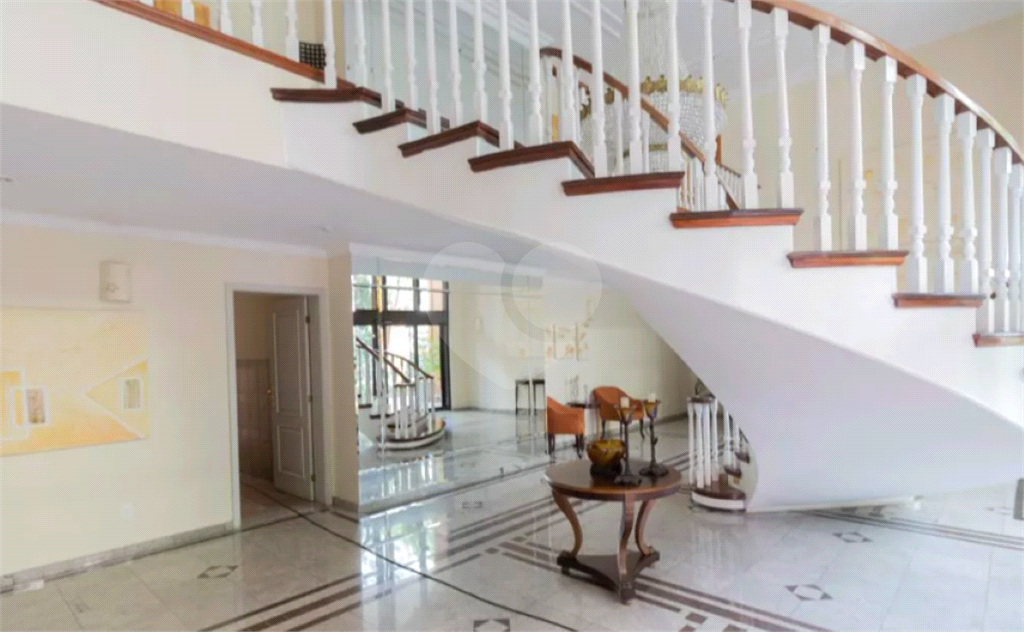 APARTAMENTO em PARAÍSO