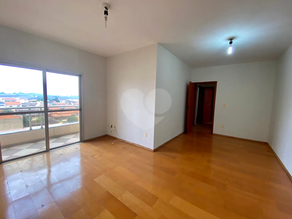 APARTAMENTO em JARDIM MACARENKO