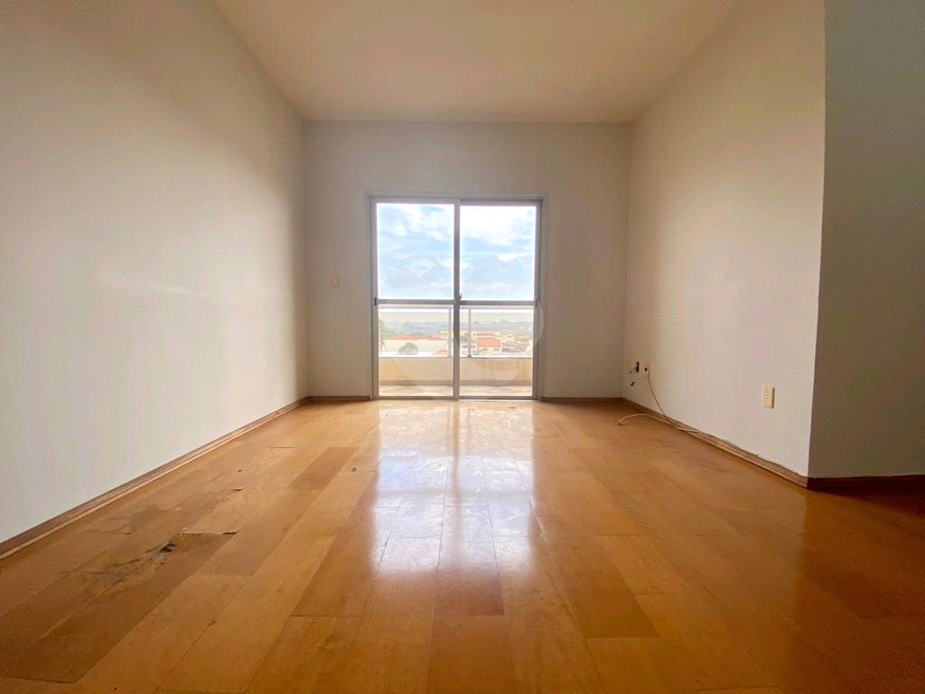 APARTAMENTO em JARDIM MACARENKO