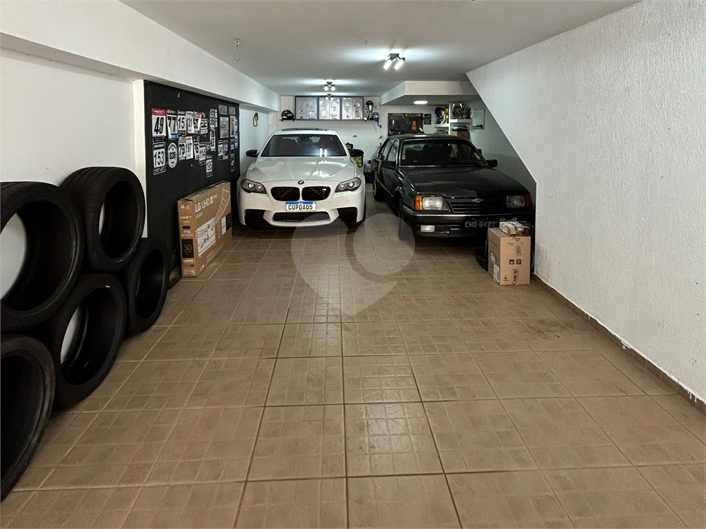 Casa com 3 suítes próximo a Metrô Santa Cruz