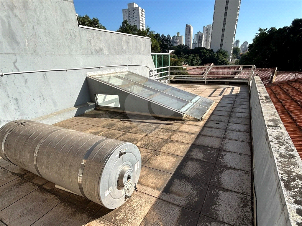 Casa com 3 suítes próximo a Metrô Santa Cruz