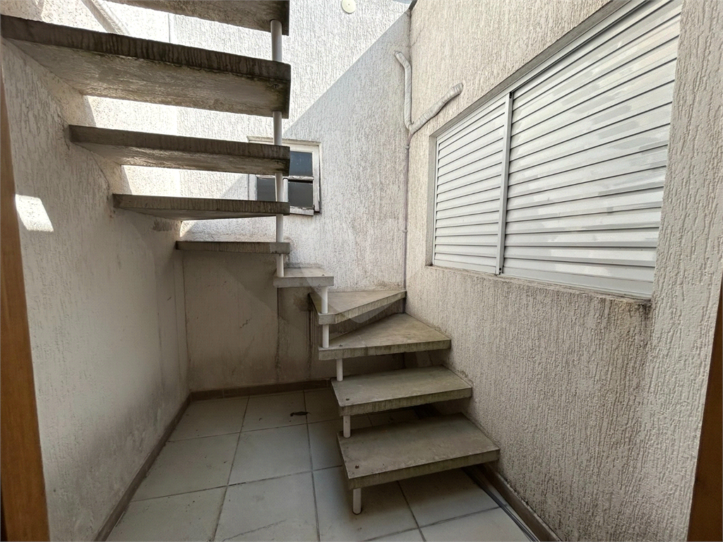 Casa com 3 suítes próximo a Metrô Santa Cruz