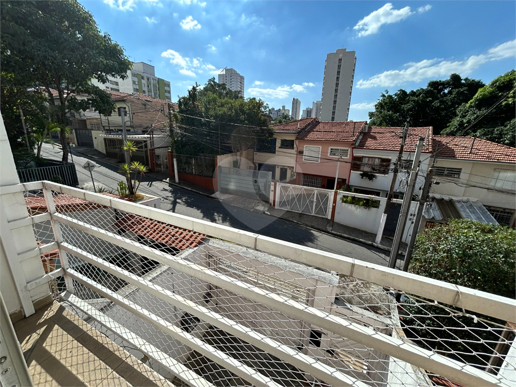 Casa com 3 suítes próximo a Metrô Santa Cruz