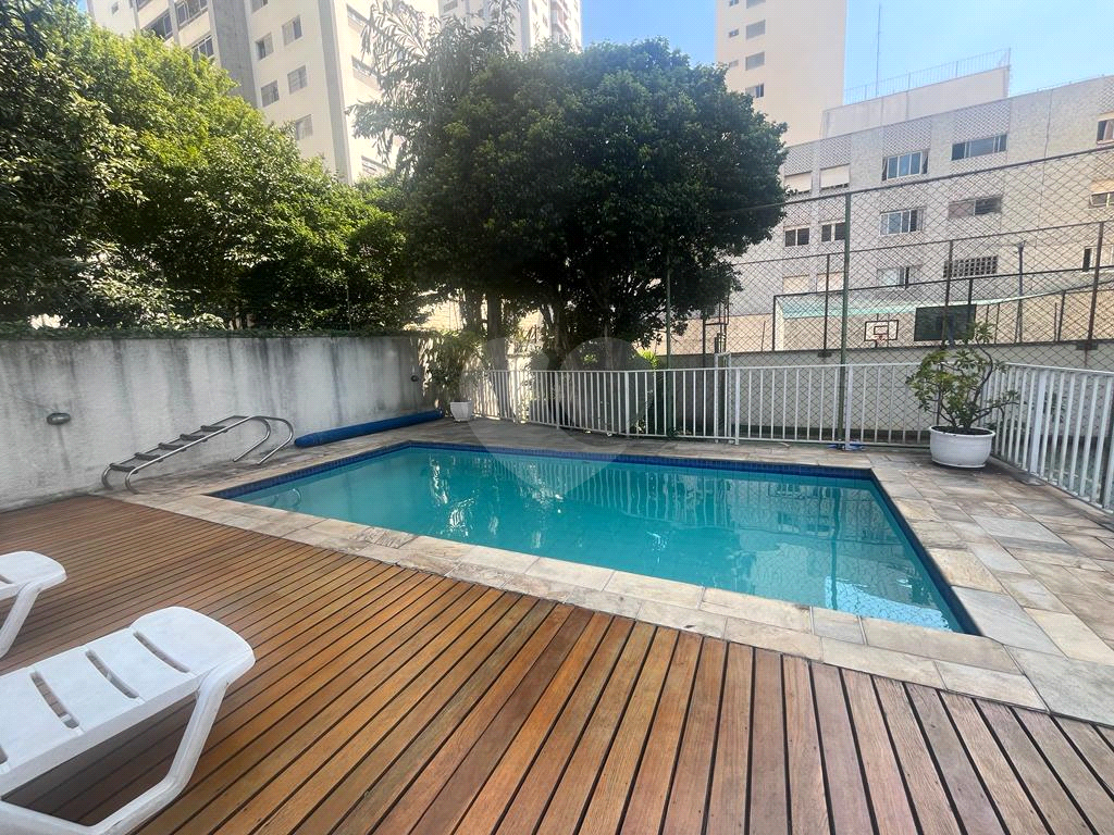 APARTAMENTO em PERDIZES