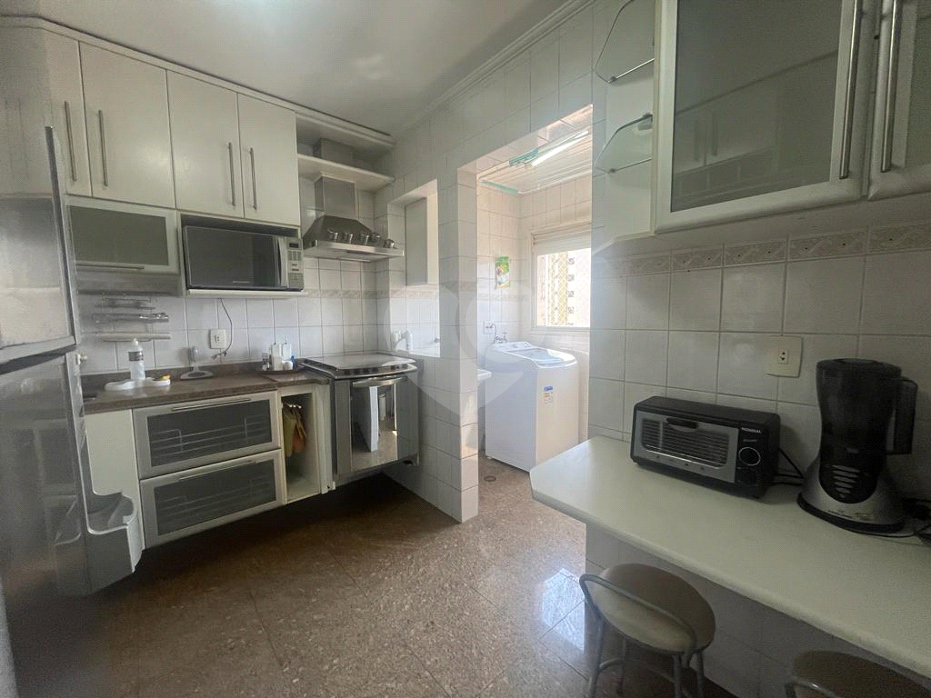 APARTAMENTO em PERDIZES