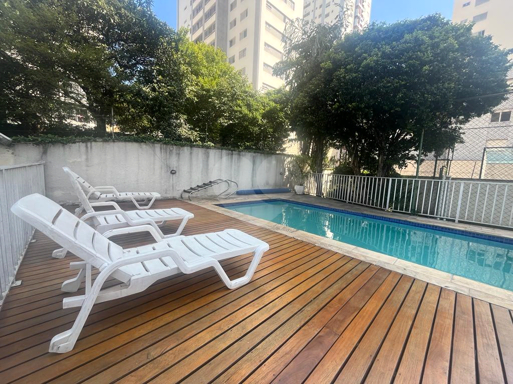 APARTAMENTO em PERDIZES