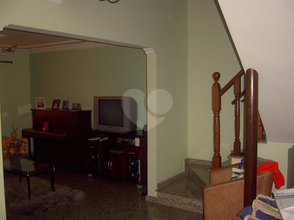 Sobrado próx. a região da Penha