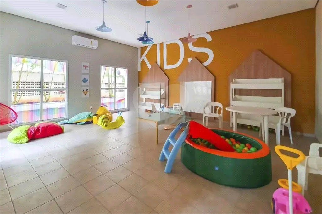 Apartamento na Vila Mariana  3 suítes, varanda gourmet, reformado, lazer completo próximo ao metrô