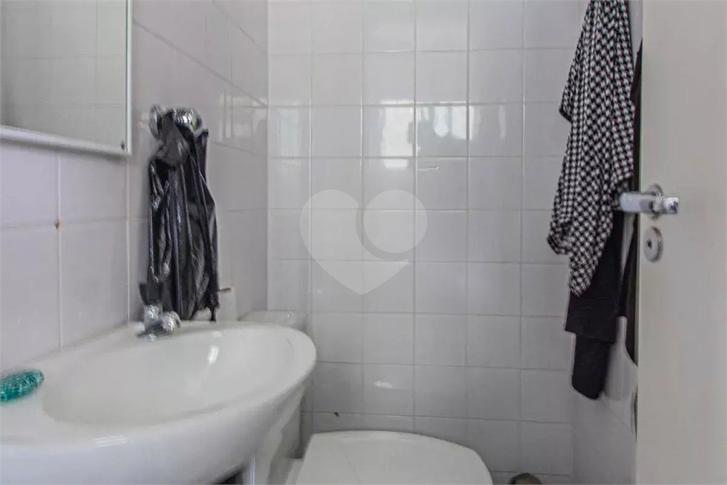 Apartamento na Vila Mariana  3 suítes, varanda gourmet, reformado, lazer completo próximo ao metrô