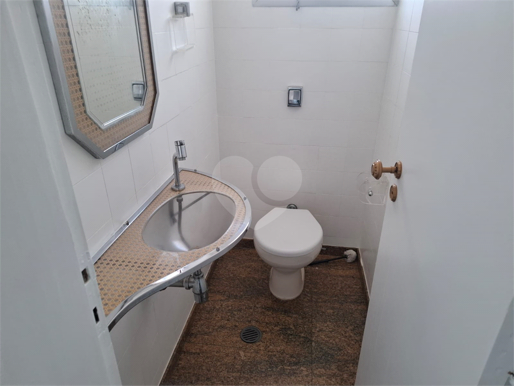 APARTAMENTO em ACLIMAÇÃO