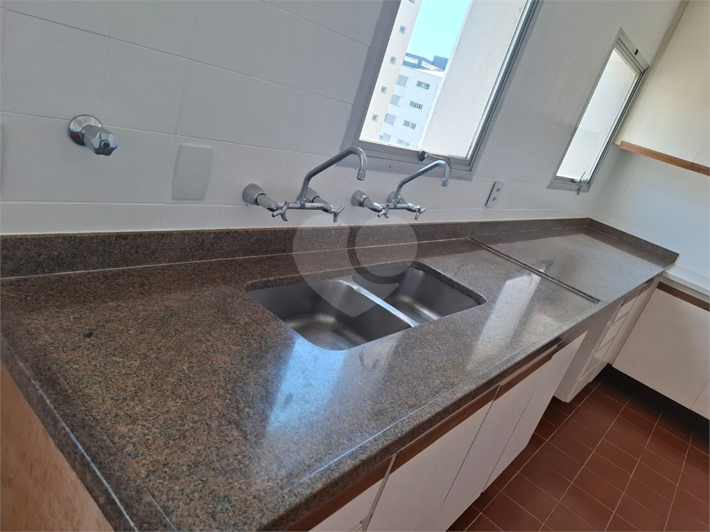 APARTAMENTO em ACLIMAÇÃO