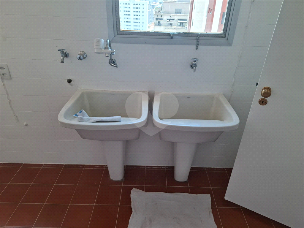 APARTAMENTO em ACLIMAÇÃO