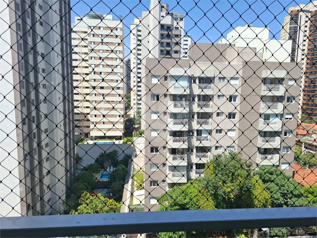 APARTAMENTO em ACLIMAÇÃO