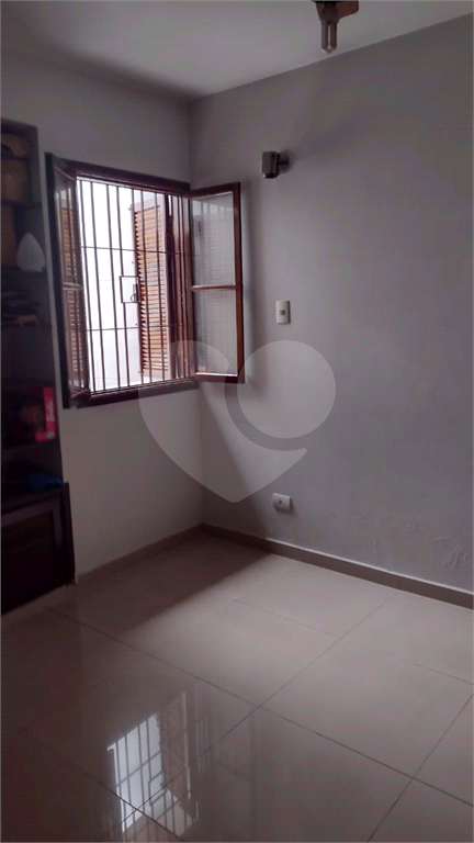 EXCELENTE CASA TÉRREA EM ÓTIMA LOCALIZAÇÃO!