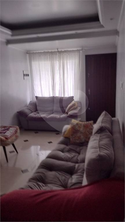 EXCELENTE CASA TÉRREA EM ÓTIMA LOCALIZAÇÃO!
