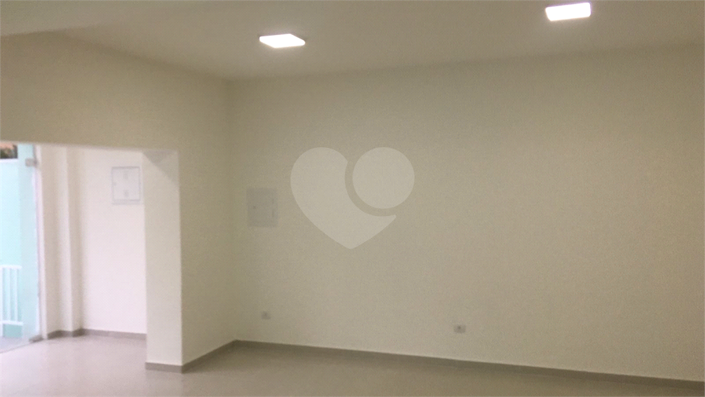 Venha morar em Casa de Vila na Vila Mariana, 2 dormitórios em frente ao Sesc Vila Mariana