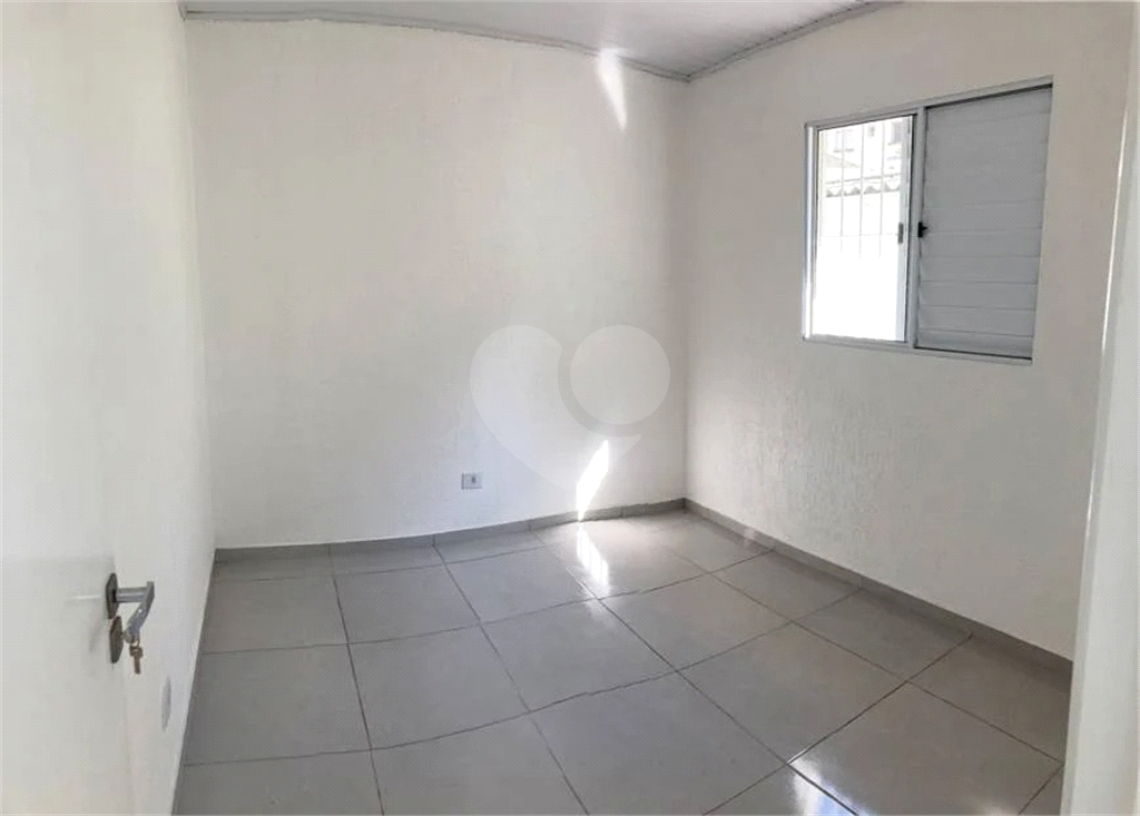 Venha morar em Casa de Vila na Vila Mariana, 2 dormitórios em frente ao Sesc Vila Mariana
