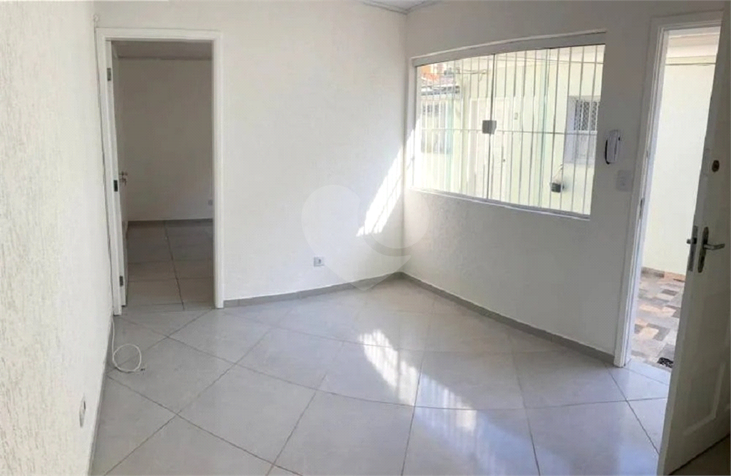 Venha morar em Casa de Vila na Vila Mariana, 2 dormitórios em frente ao Sesc Vila Mariana